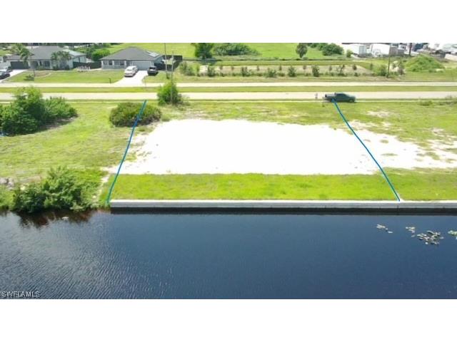 2621 Ceitus Parkway Cape Coral FL 33991 223066199 image1