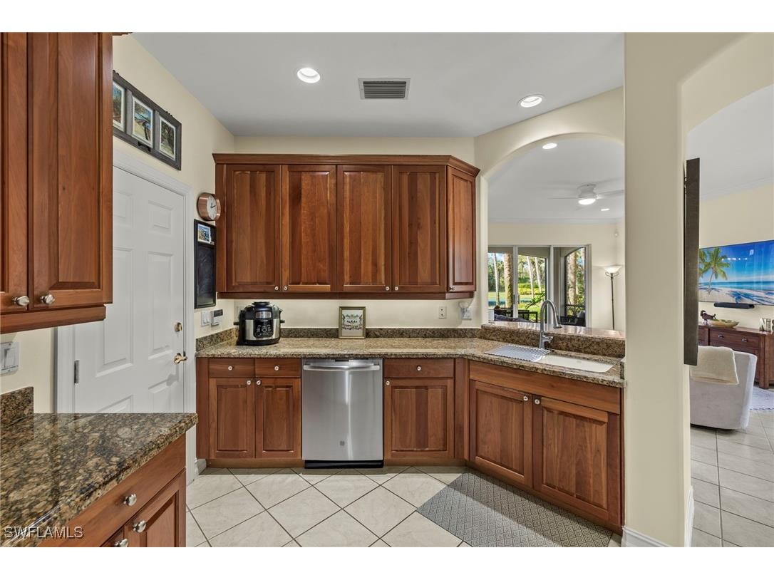 2621 Estrella Court #1601 Naples FL 34109 226005432 image10
