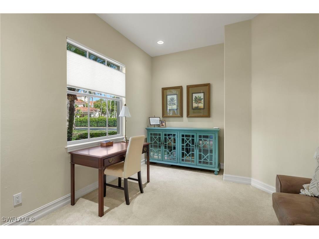 2621 Estrella Court #1601 Naples FL 34109 226005432 image19