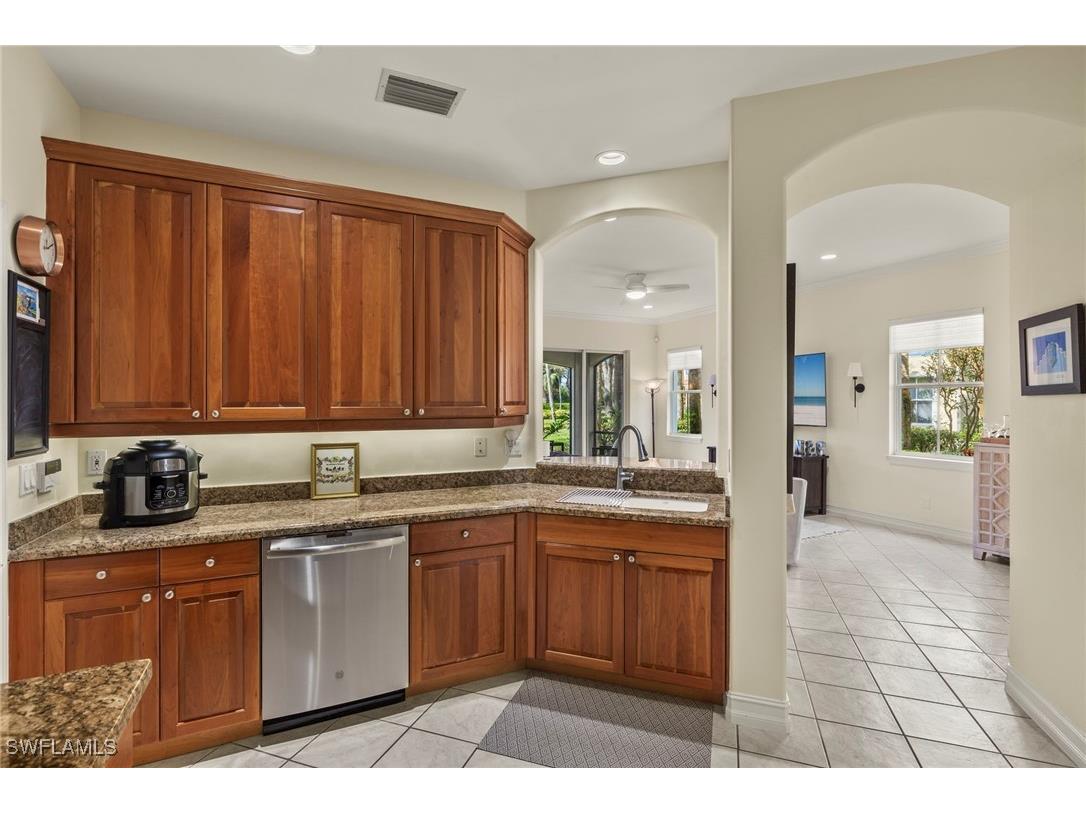 2621 Estrella Court #1601 Naples FL 34109 226005432 image9