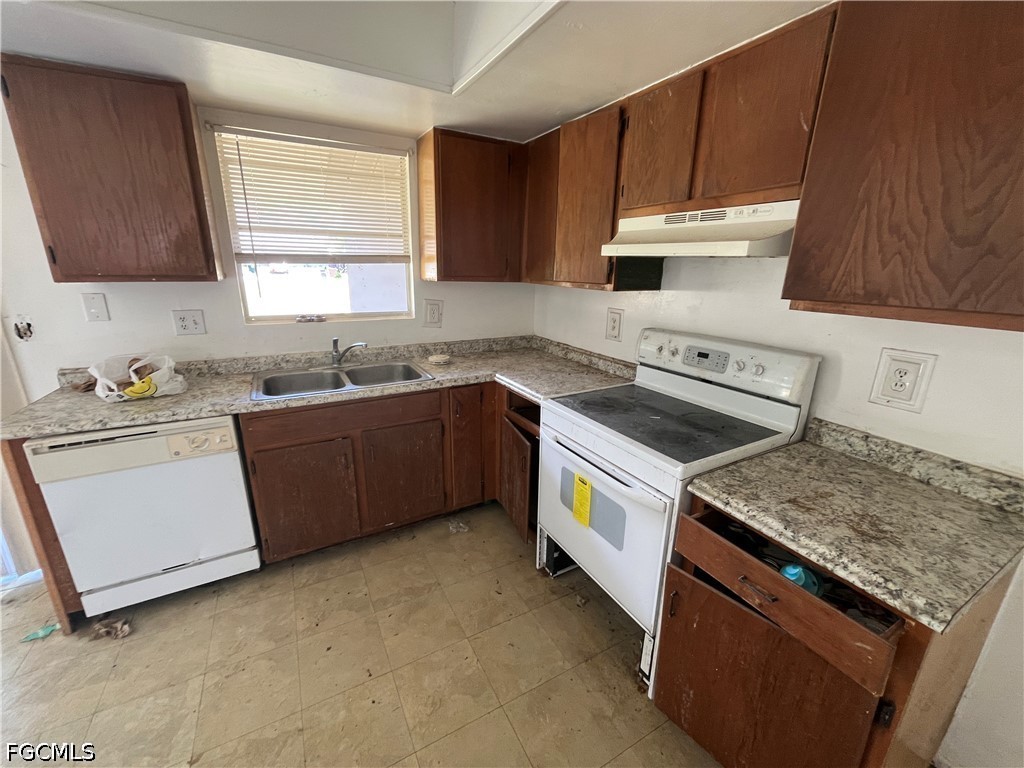 2621 Purslane Drive Fort Myers FL 33905 2026018624 image7