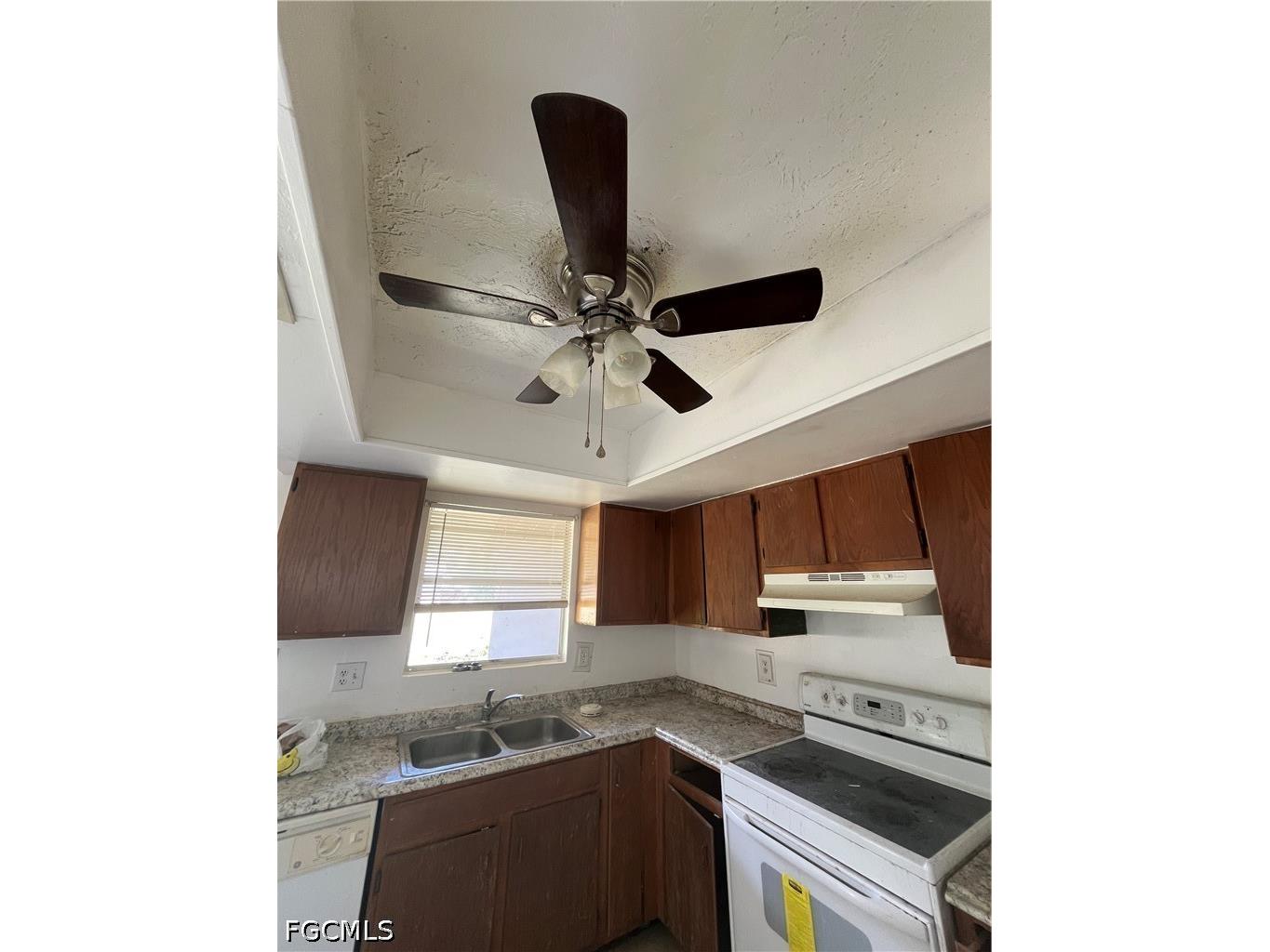 2621 Purslane Drive Fort Myers FL 33905 2026018624 image8