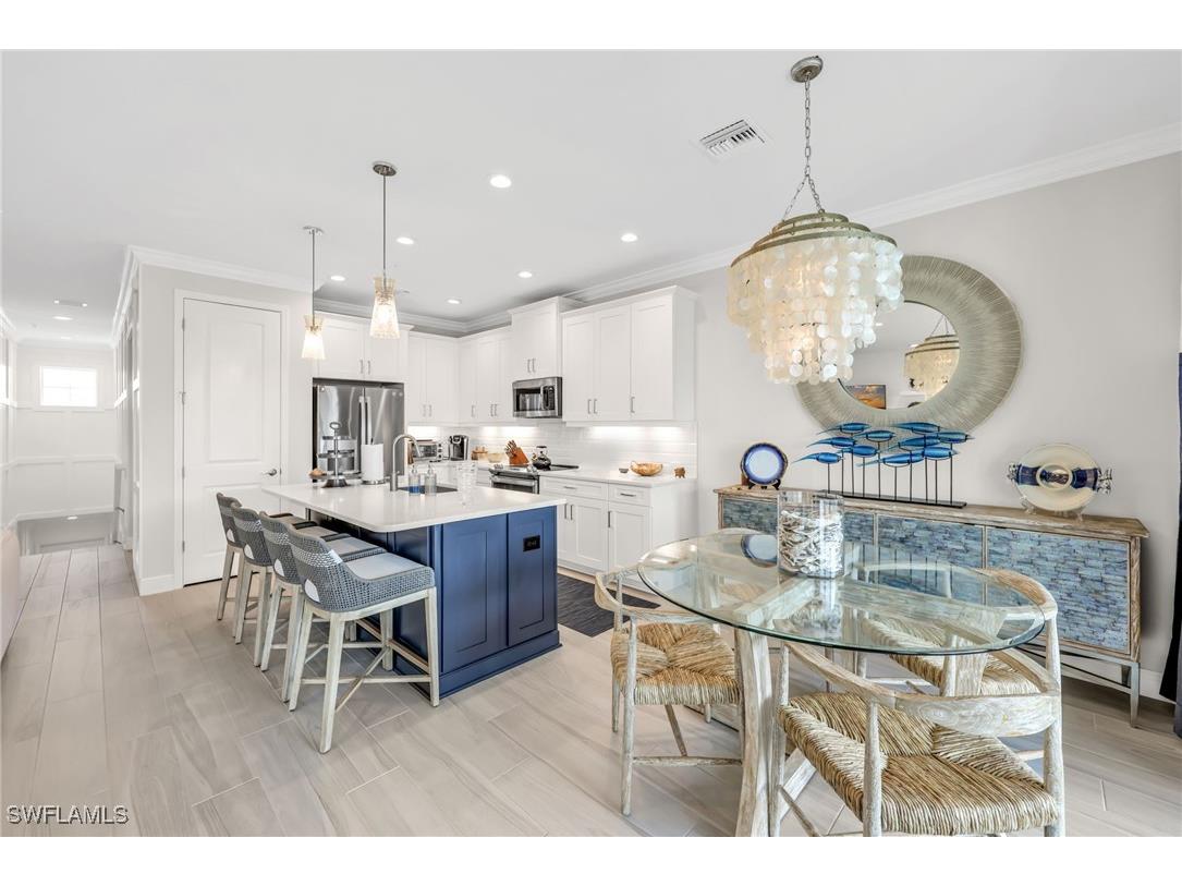 2621 Seychelles Circle #1806 Naples FL 34112 225073856 image10