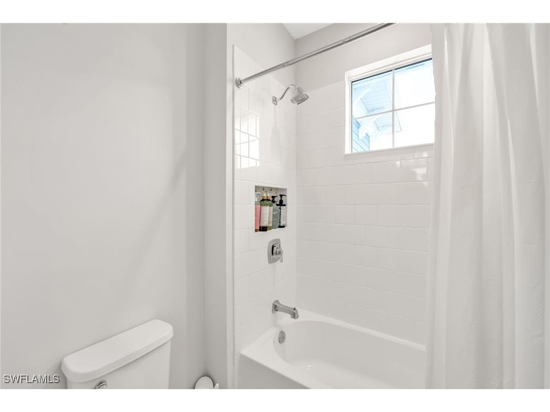 2621 Seychelles Circle #1806 Naples FL 34112 225073856 image23