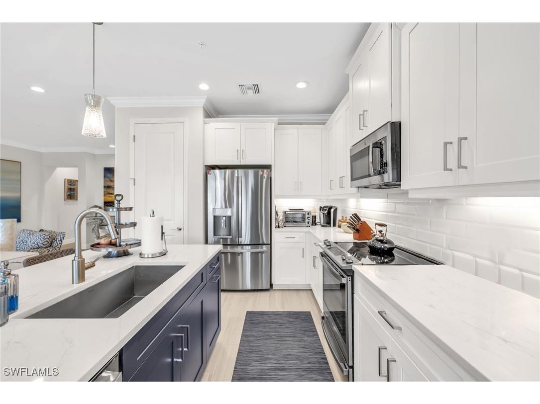 2621 Seychelles Circle #1806 Naples FL 34112 225073856 image7