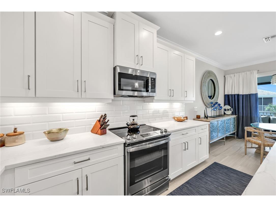 2621 Seychelles Circle #1806 Naples FL 34112 225073856 image8