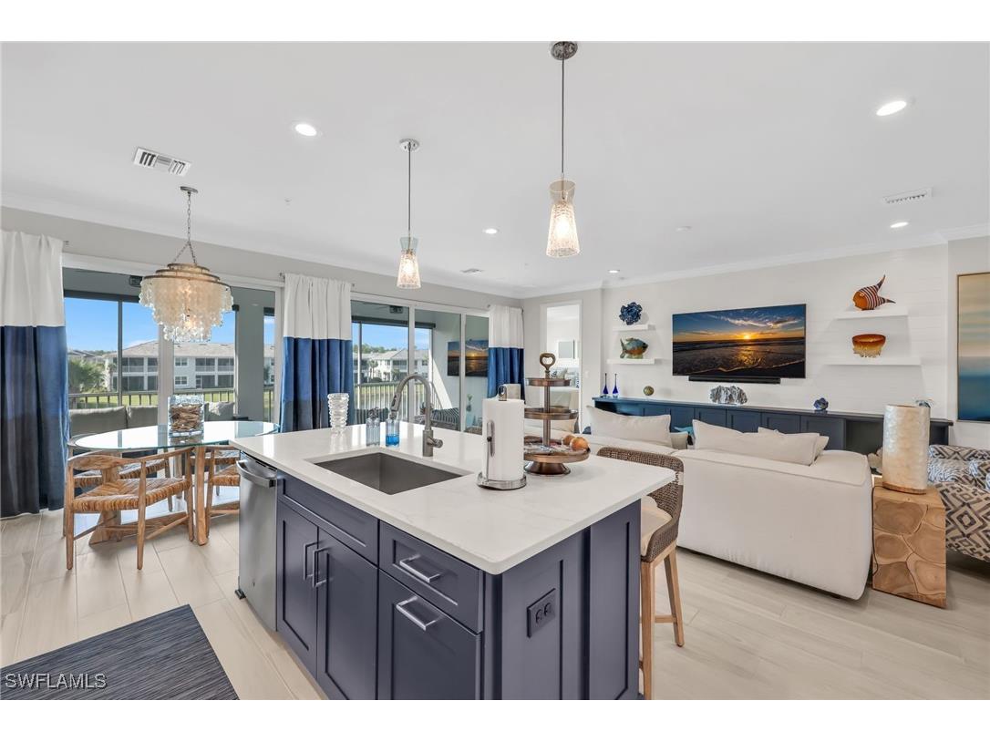 2621 Seychelles Circle #1806 Naples FL 34112 225073856 image9
