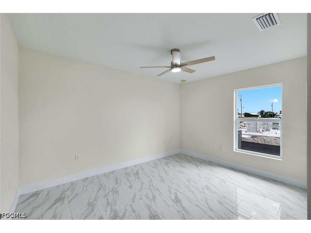 2622 NE 1st Place Cape Coral FL 33909 2026028138 image18