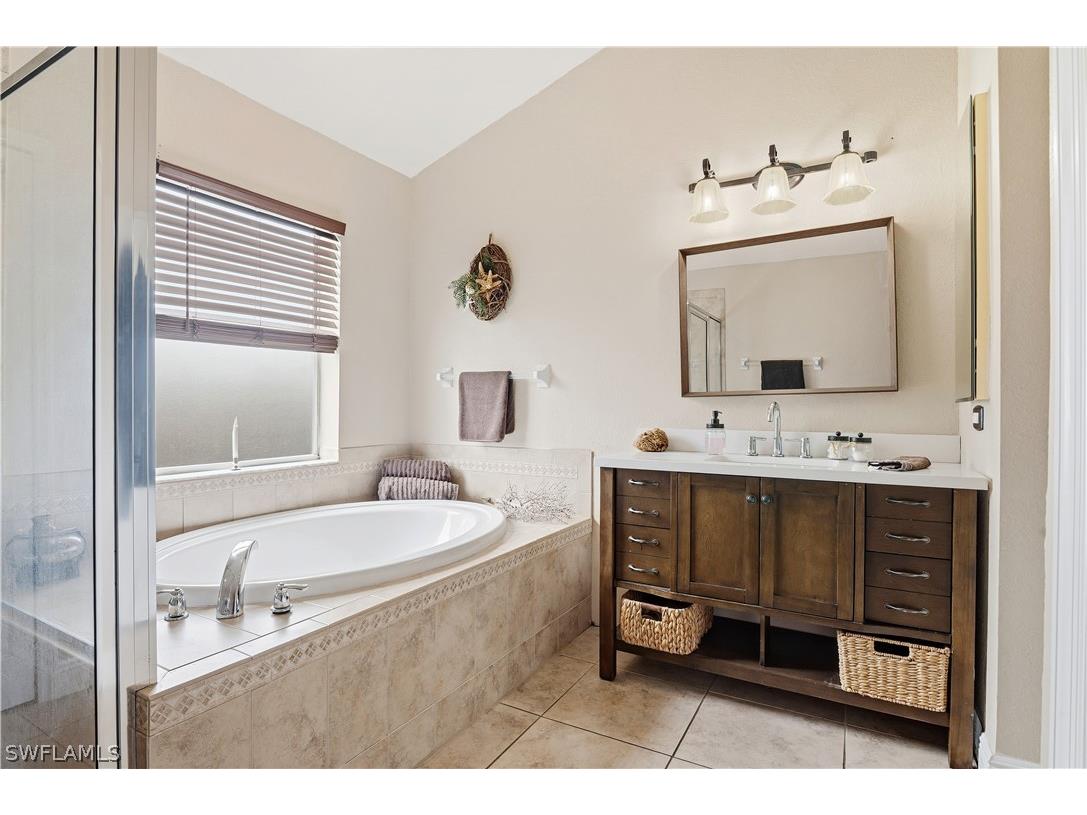 2622 SW 35th Lane Cape Coral FL 33914 226007813 image17