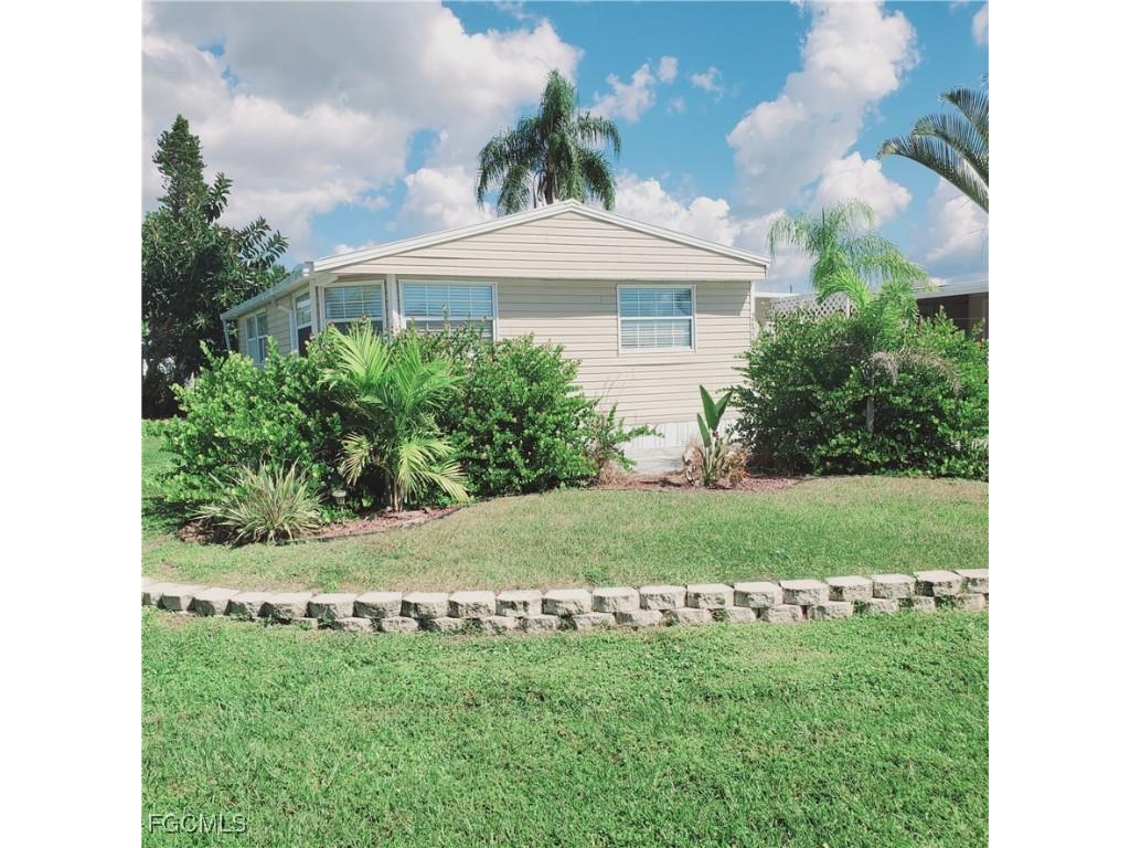 26222 Earl Road Bonita Springs FL 34135 2025018607 image1