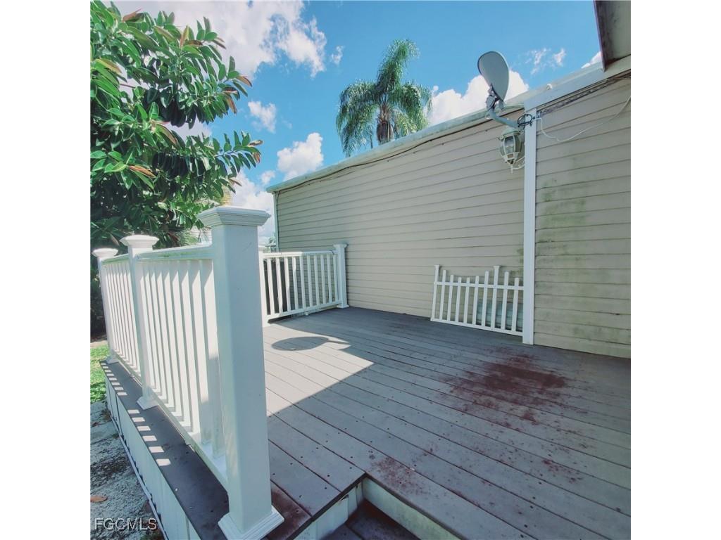 26222 Earl Road Bonita Springs FL 34135 2025018607 image9