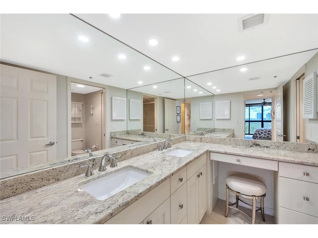 26225 Hickory Boulevard #10B Bonita Springs FL 34134 225074129 image17