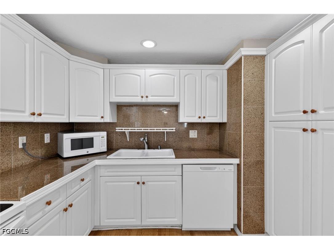 2623 NE 22nd Avenue Cape Coral FL 33909 2026020202 image13