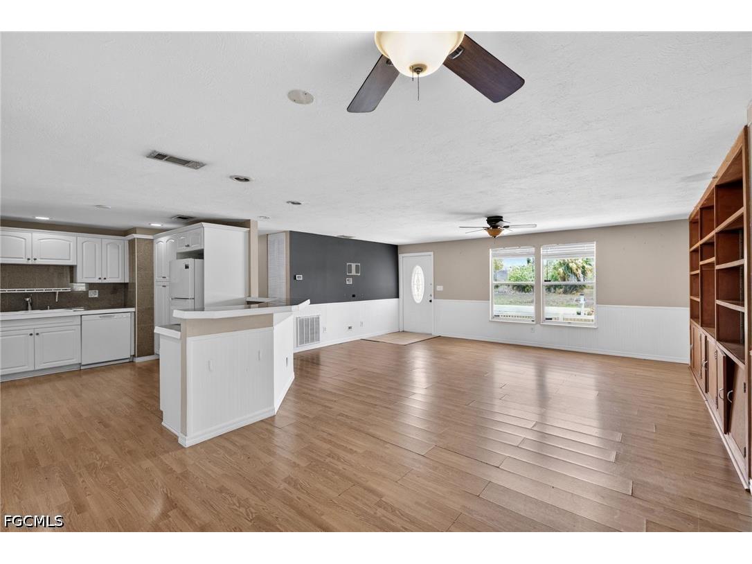 2623 NE 22nd Avenue Cape Coral FL 33909 2026020202 image18
