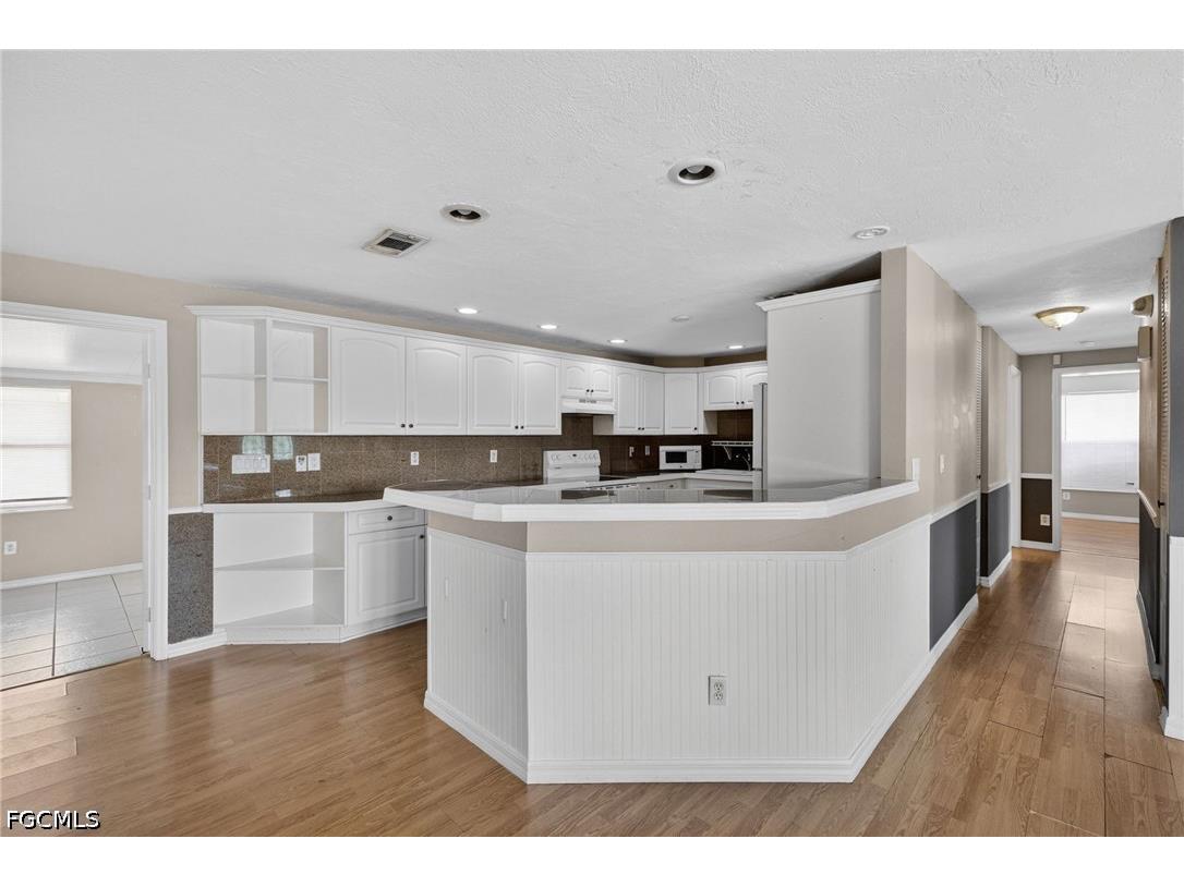 2623 NE 22nd Avenue Cape Coral FL 33909 2026020202 image19