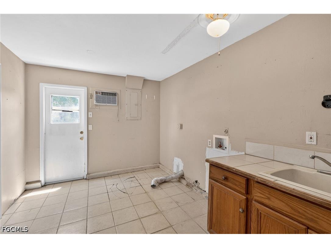 2623 NE 22nd Avenue Cape Coral FL 33909 2026020202 image29