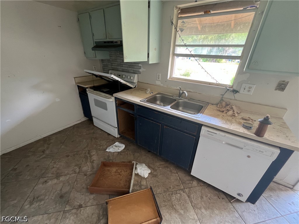 2623 Purslane Drive Fort Myers FL 33905 2026018628 image3