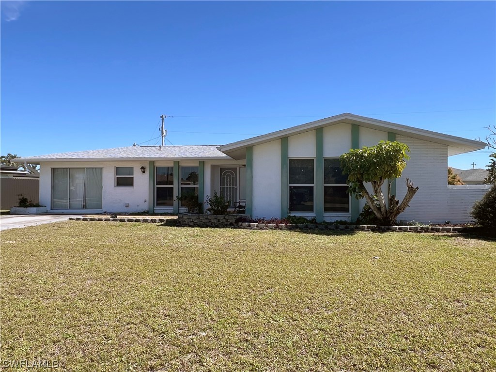 2623 SE 18th Place Cape Coral FL 33904 224018575 image1