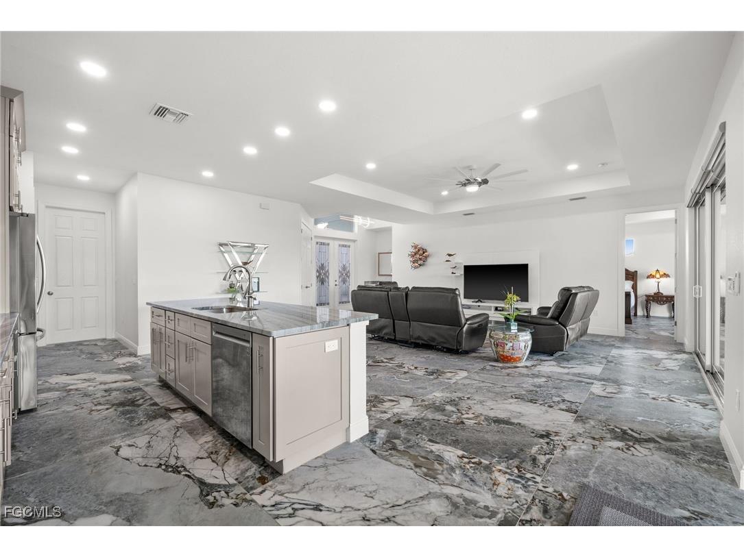 2623 SW 21st Avenue Cape Coral FL 33914 2025001136 image12