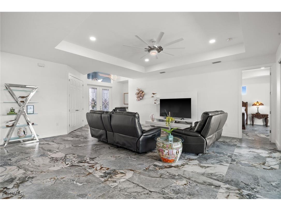 2623 SW 21st Avenue Cape Coral FL 33914 2025001136 image16