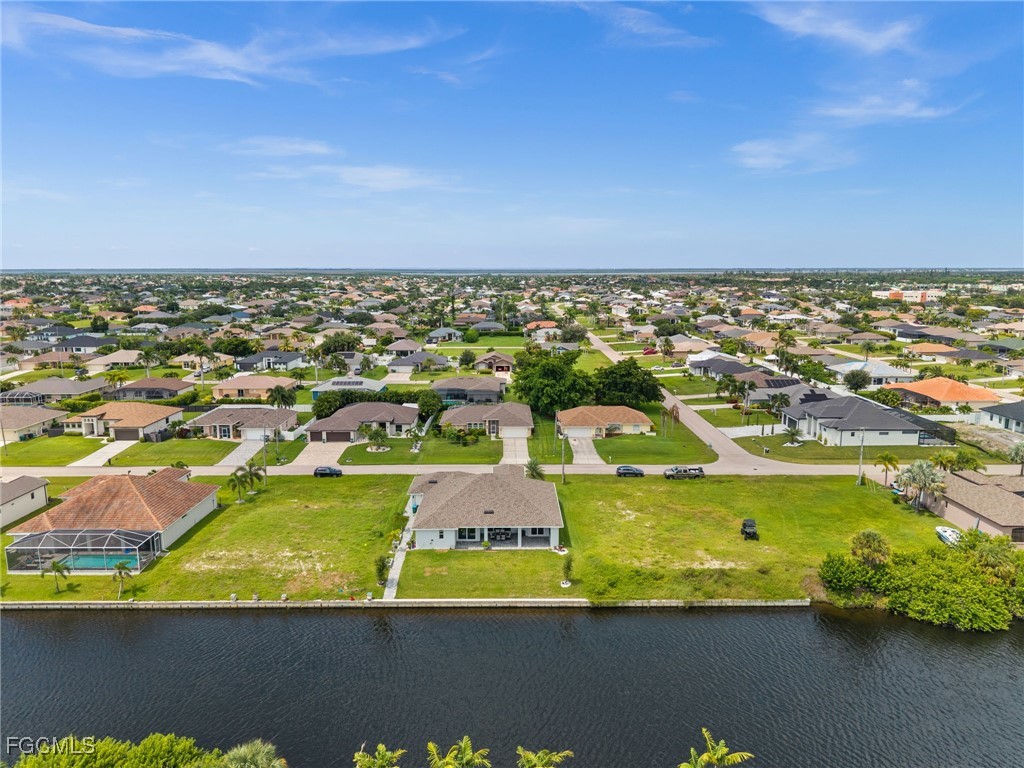 2623 SW 21st Avenue Cape Coral FL 33914 2025001136 image36