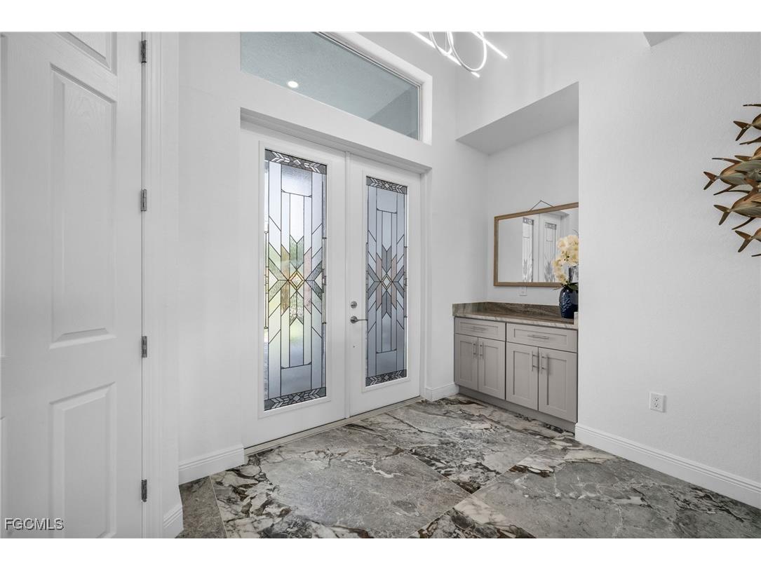 2623 SW 21st Avenue Cape Coral FL 33914 2025001136 image7