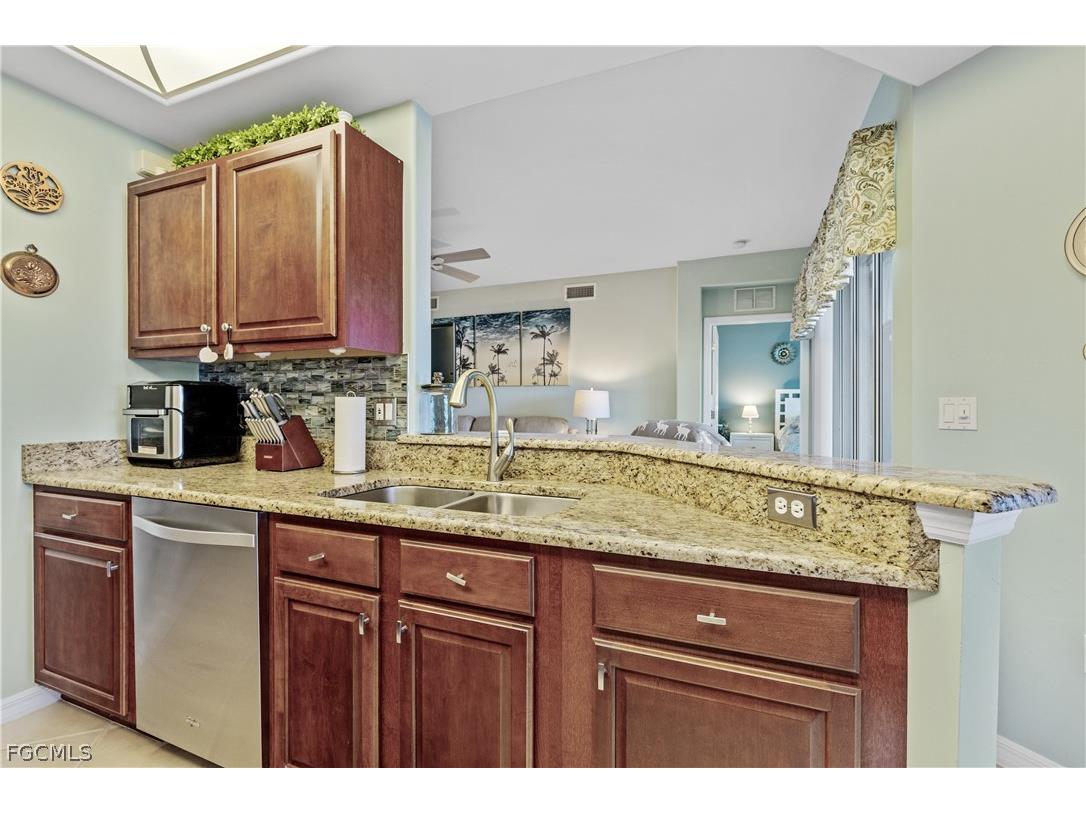 2623 Somerville Loop #506 Cape Coral FL 33991 2026012795 image24