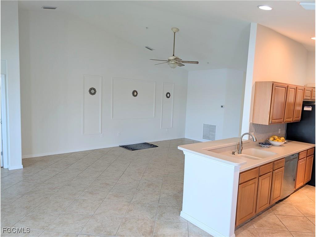 2623 Somerville Loop #508 Cape Coral FL 33991 2025026079 image8