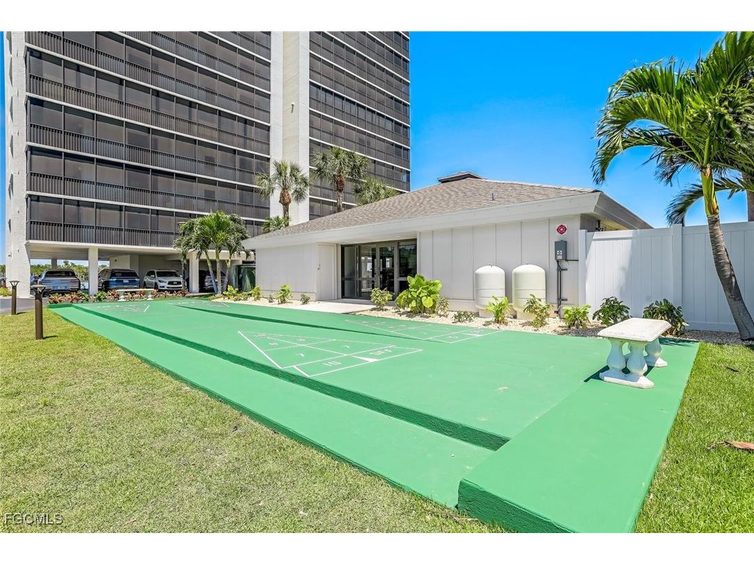 26235 Hickory Boulevard #11A Bonita Springs FL 34134 2025013166 image7