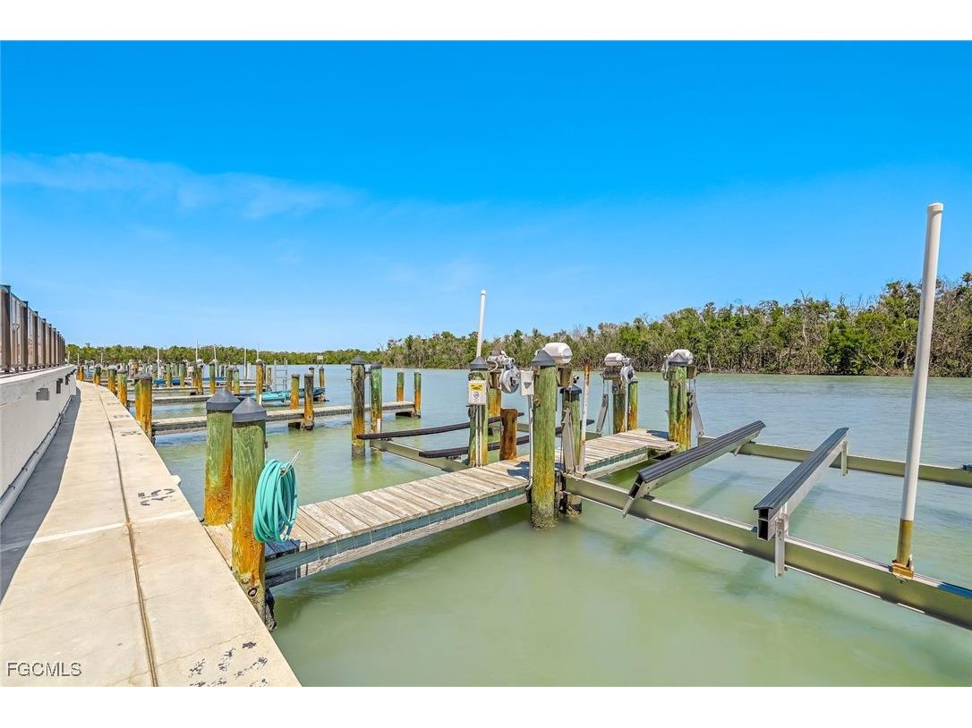 26235 Hickory Boulevard #11A Bonita Springs FL 34134 2025013166 image9