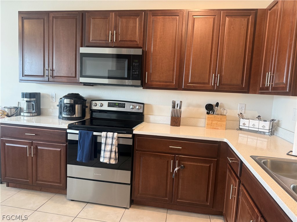 2624 NE 7th Avenue Cape Coral FL 33909 2026010519 image6