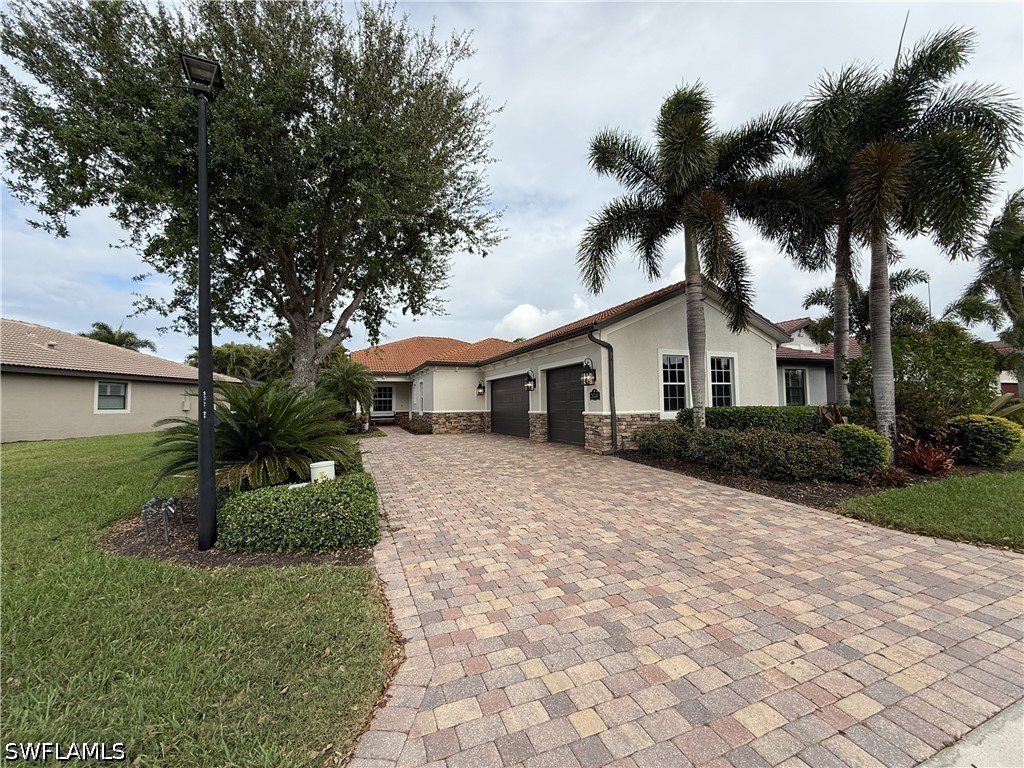 26240 Prince Pierre Way Bonita Springs FL 34135 226013443 image2