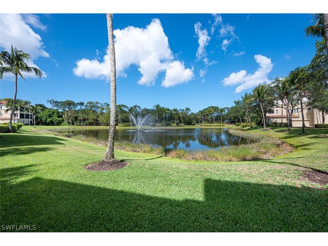 2625 Estrella Court #15-1 Naples FL 34109 226009927 image12