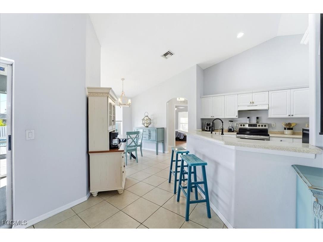 2625 NE 19th Place Cape Coral FL 33909 2026004355 image10