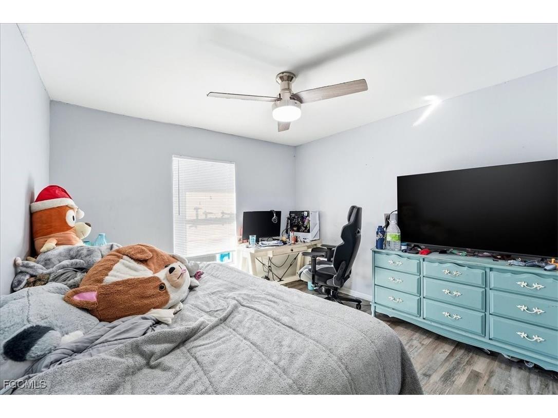 2625 NE 19th Place Cape Coral FL 33909 2026004355 image19