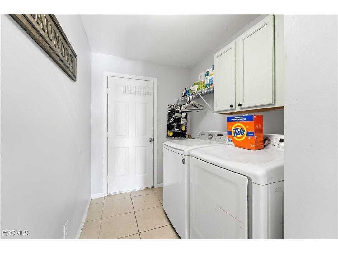 2625 NE 19th Place Cape Coral FL 33909 2026004355 image33