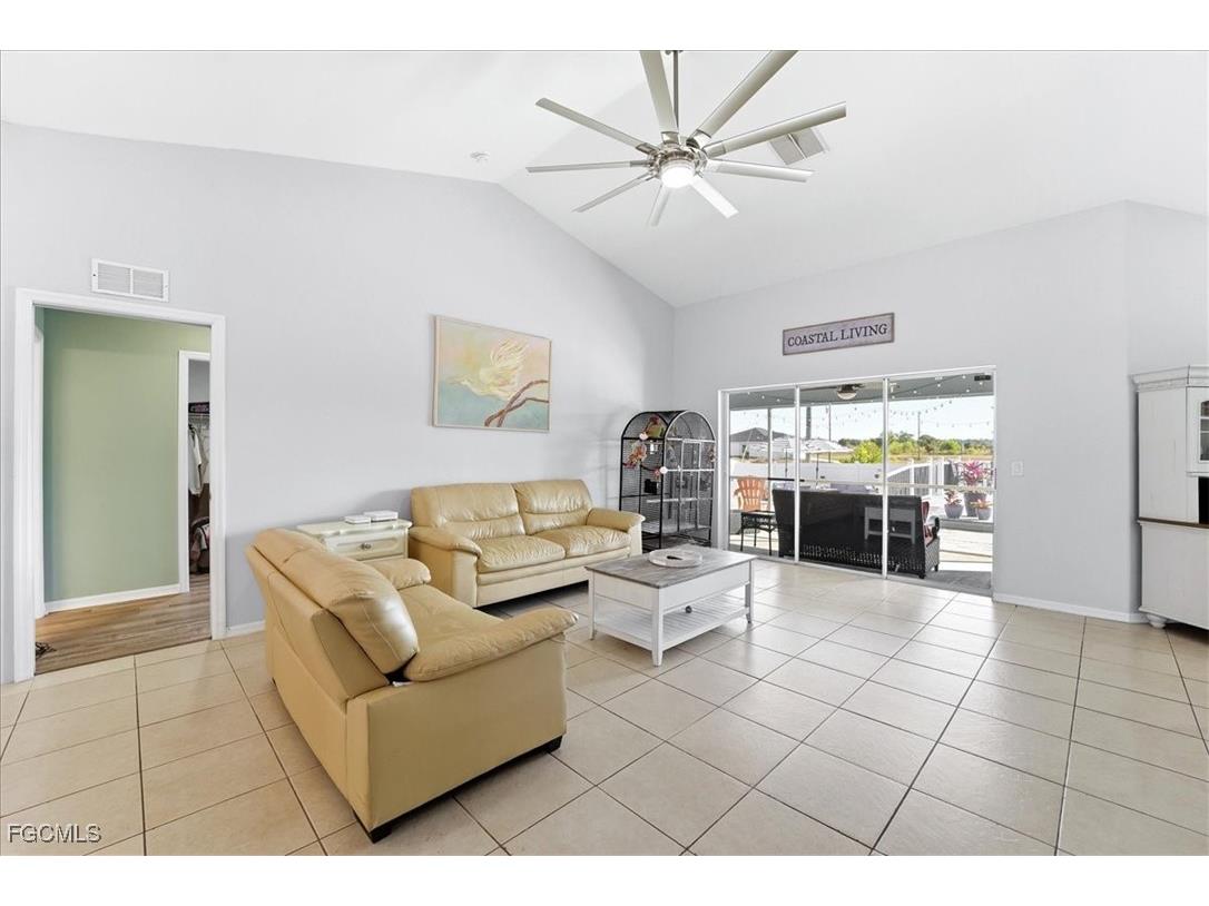 2625 NE 19th Place Cape Coral FL 33909 2026004355 image6