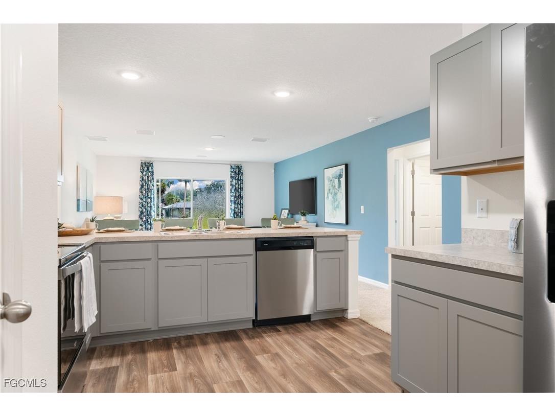 2625 NE 7th Place Cape Coral FL 33909 2025002978 image13