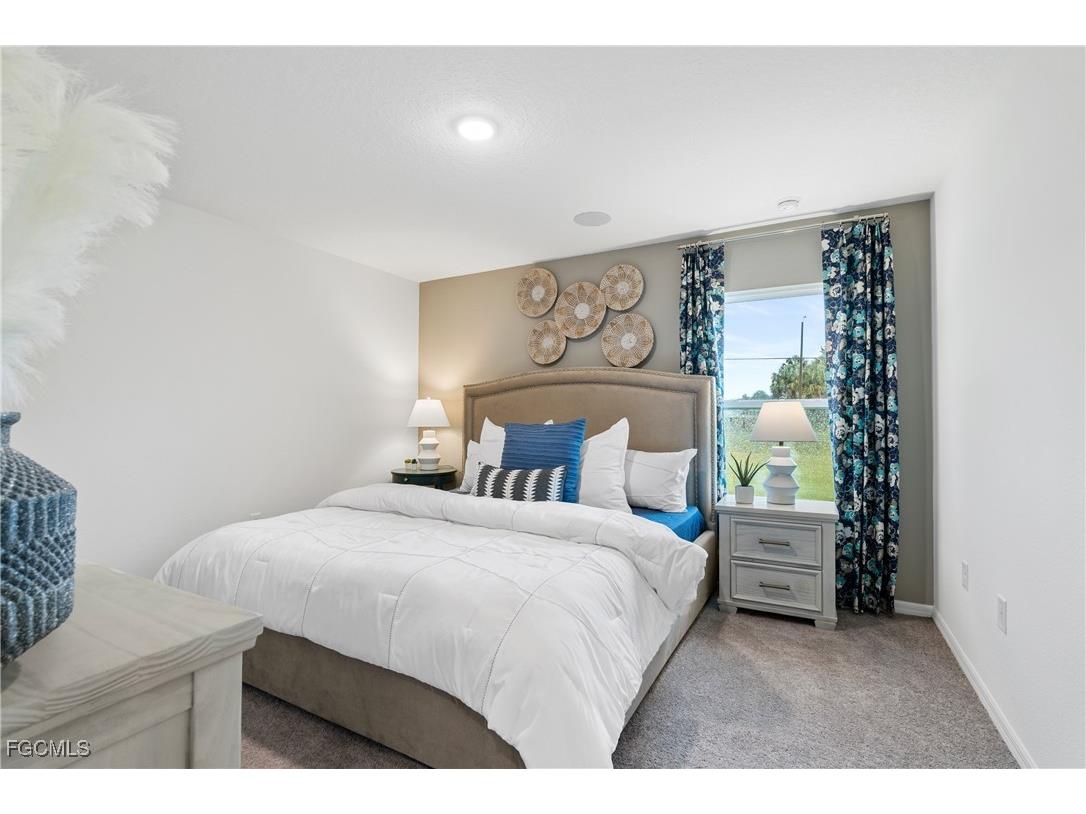 2625 NE 7th Place Cape Coral FL 33909 2025002978 image4