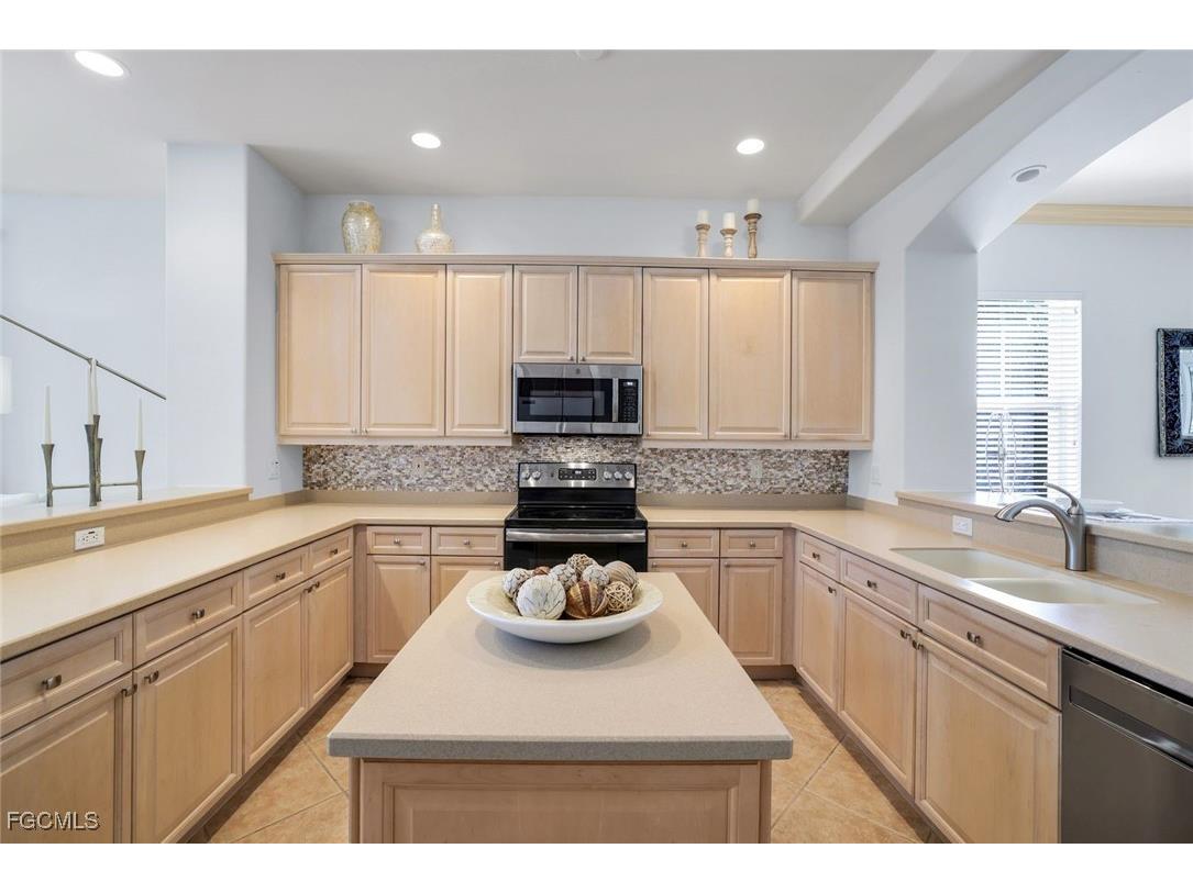 2626 Bolero Drive #102 Naples FL 34109 2025011926 image13