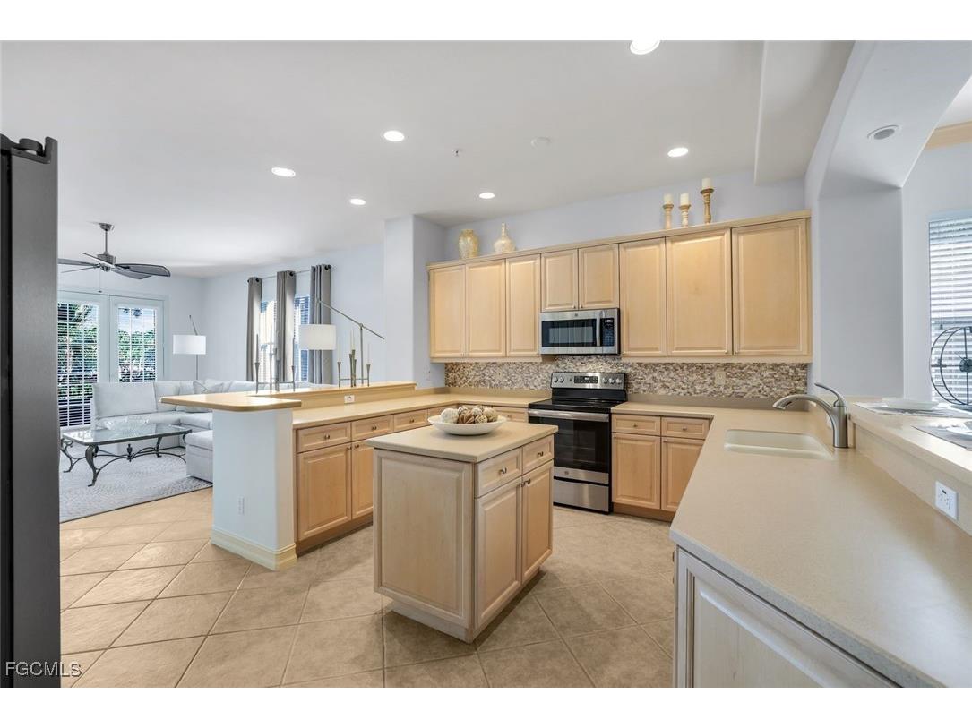 2626 Bolero Drive #102 Naples FL 34109 2025011926 image12