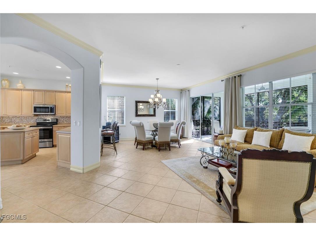 2626 Bolero Drive #102 Naples FL 34109 2025011926 image8