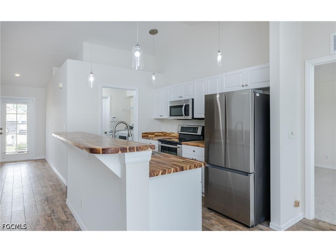 2626 SW 1st Avenue Cape Coral FL 33914 2026022196 image10