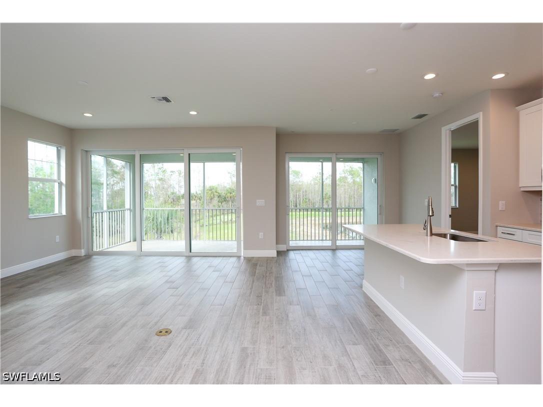 2626 Seychelles Circle #1405 Naples FL 34112 226017703 image15