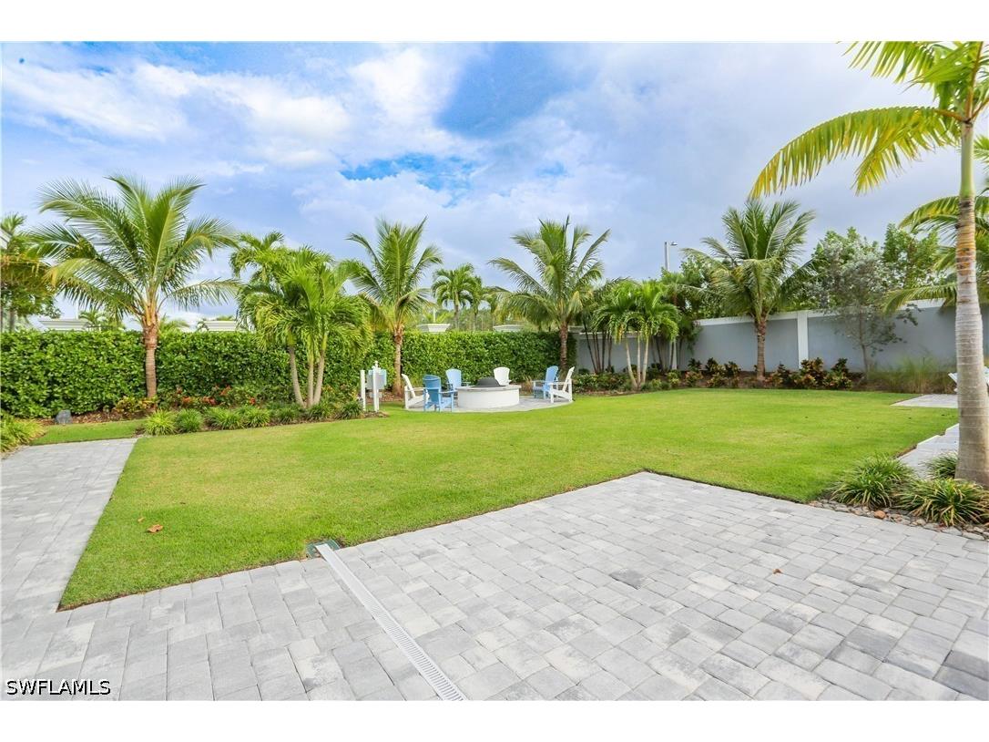2626 Seychelles Circle #1405 Naples FL 34112 226017703 image46