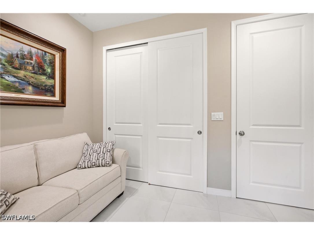 2627 6th Avenue NE Naples FL 34120 226023097 image17