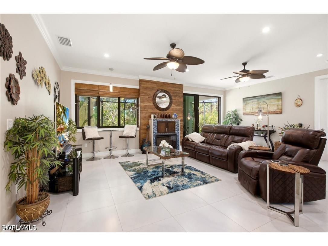 2627 6th Avenue NE Naples FL 34120 226023097 image4
