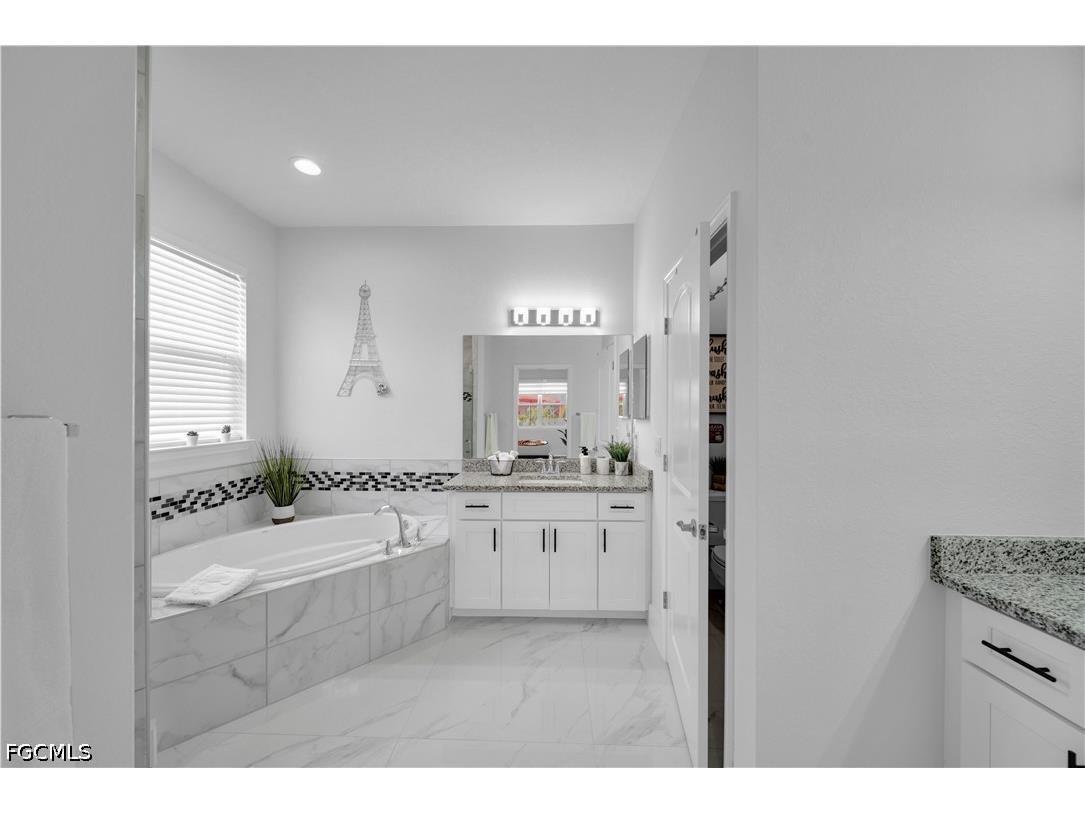 2627 NW 11th Street Cape Coral FL 33993 2026021216 image13