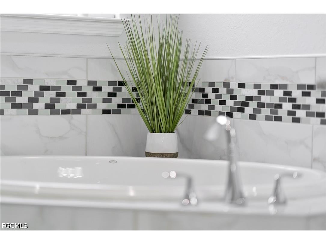 2627 NW 11th Street Cape Coral FL 33993 2026021216 image24