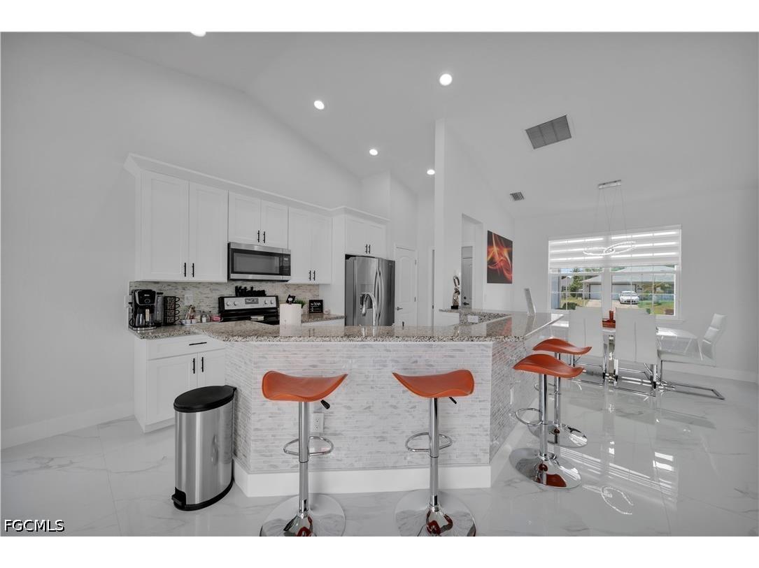 2627 NW 11th Street Cape Coral FL 33993 2026021216 image6